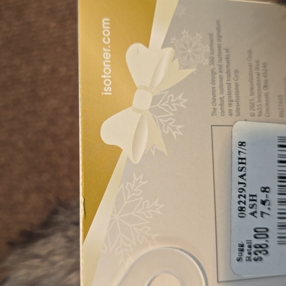 ISOTONER BRAND WOMEN'S GRAY AND BLACK FAUX FUR ANKLE BOOTS SIZE MEDIUM 7… - Picture 9 of 13